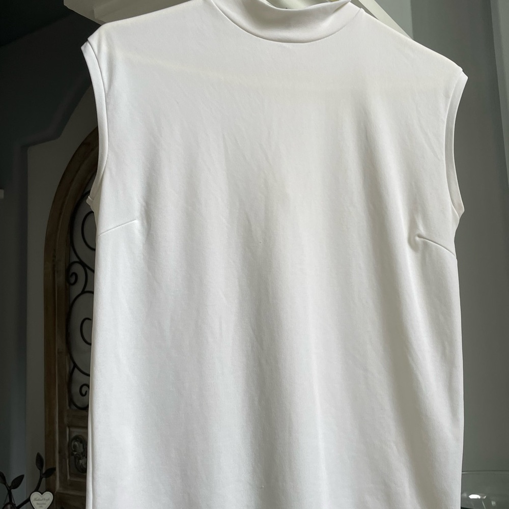 Vintage Sleeveless white nylon top great for any occasion adult size 12